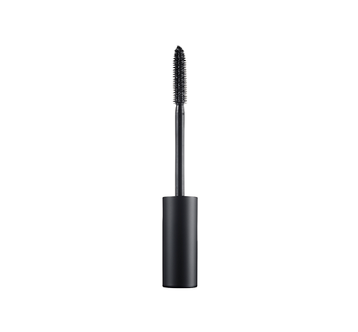 Artistry C Curl Lash is a lightweight but powerful curling mascara that is water and sweatproof.