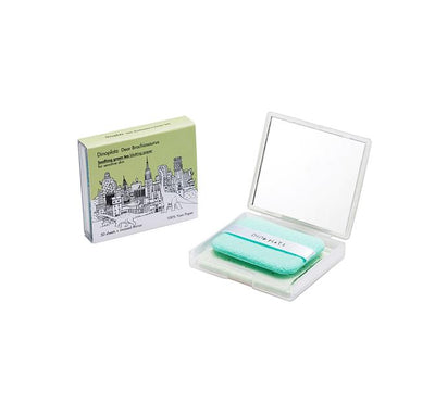 Celebrating Earth Day week, this special set offers one full-size Blotting Paper and five Refills of your choice for $25 ($28 value), for all of you with eco-conscious minds out there. Made from 100% natural Korean Mulberry / Chinese yam paper and use three different types of natural ingredients, mulberry, charcoal and green tea. 