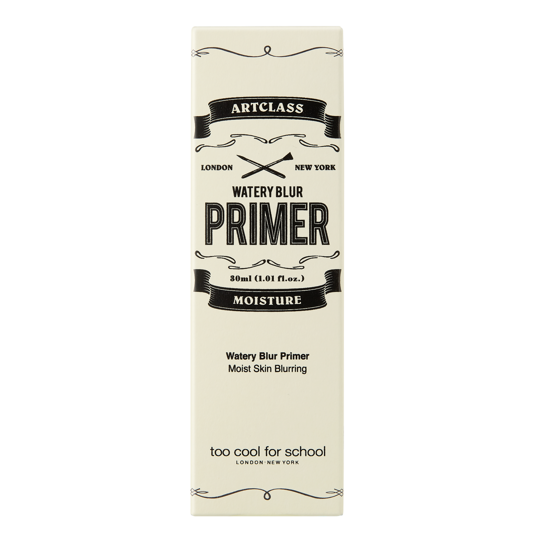 A blurring primer with a moist essence texture that fills skin with moisture and turns skin texture smooth.